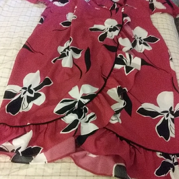 WHO WHAT WEAR dress - Picture 2 of 3